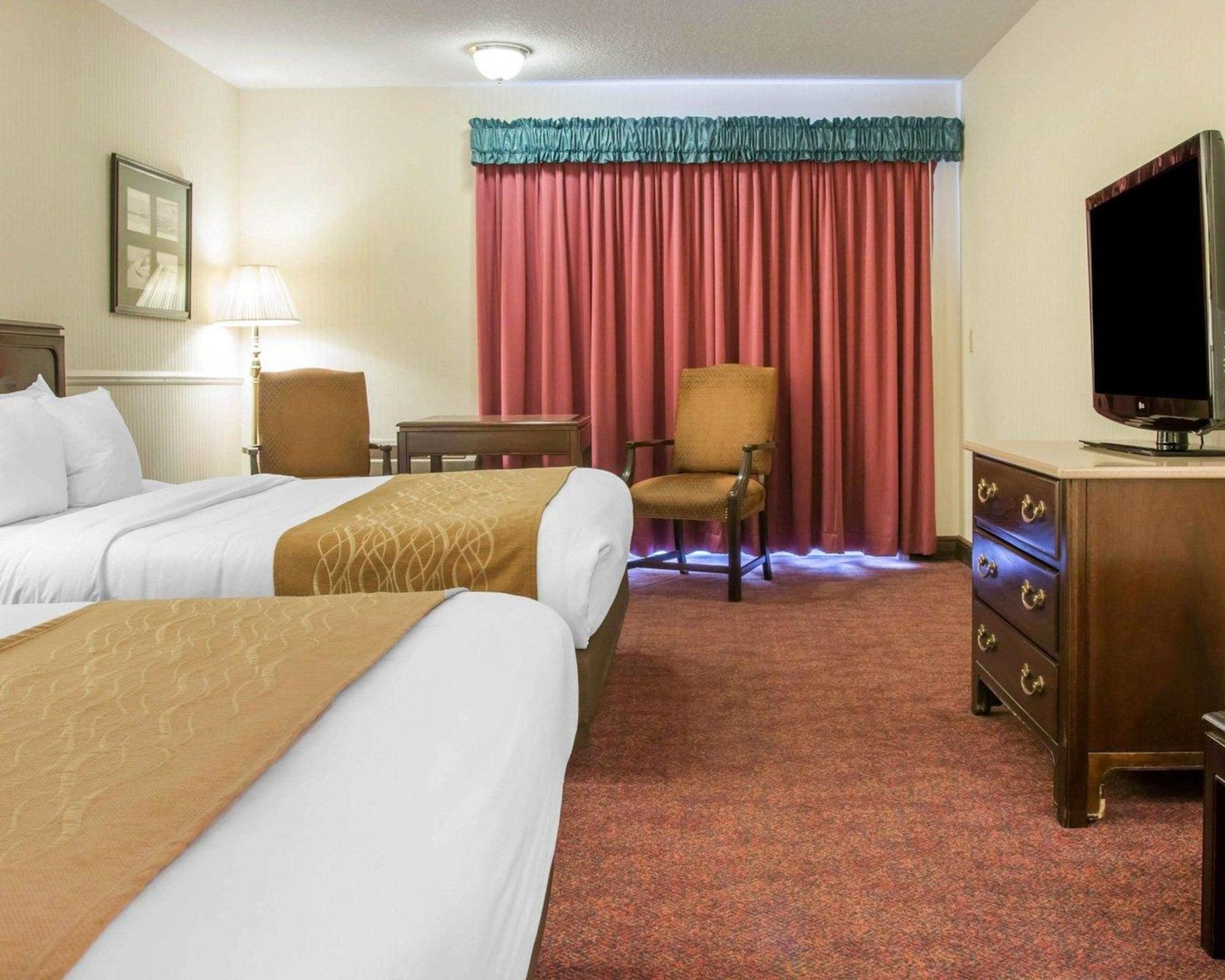Comfort Inn Lakeside Mackinaw City Exteriör bild