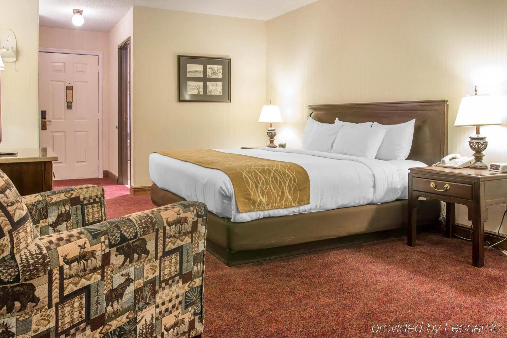 Comfort Inn Lakeside Mackinaw City Exteriör bild